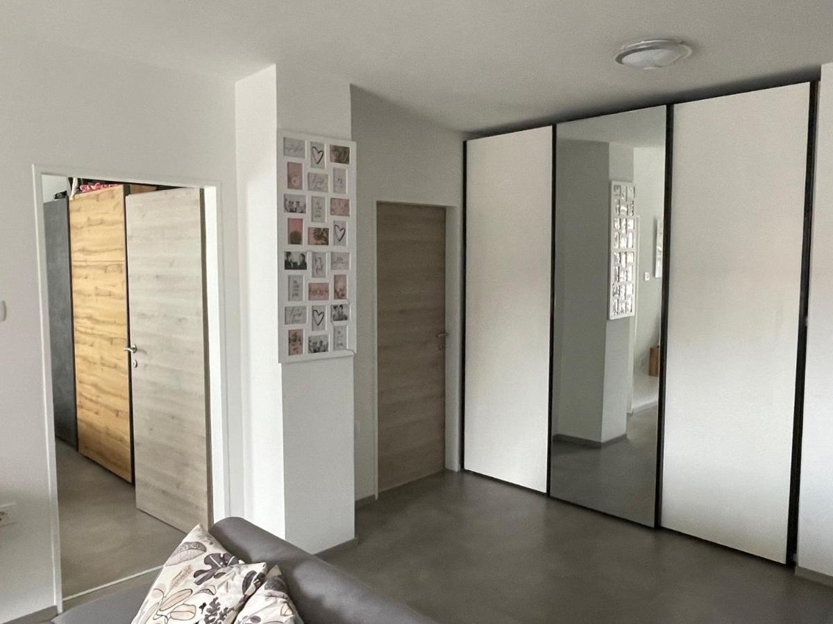 Family Home Копер Экстерьер фото
