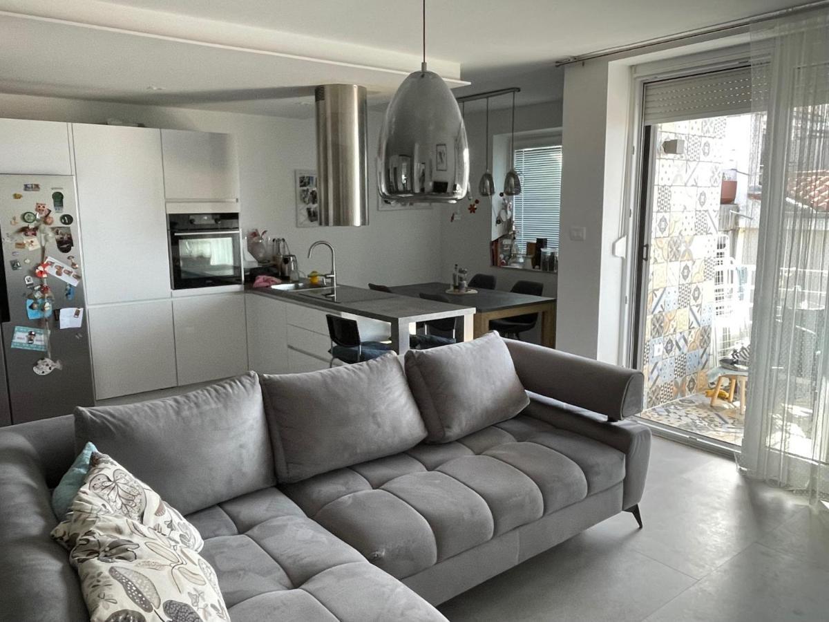 Family Home Копер Экстерьер фото